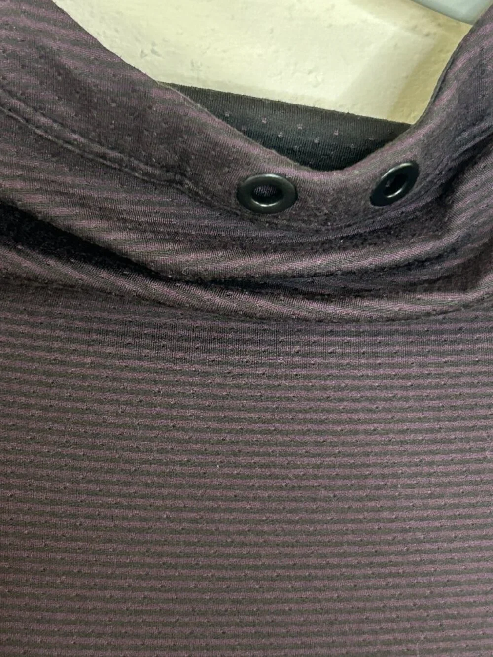 Athleta Sweater Women Medium Hoodie Sweatshirt Long Sleeve Thumbholes Athleisure